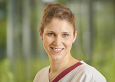 Frau Hüsers, Annika