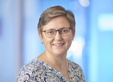 Frau Burmeister, Astrid
