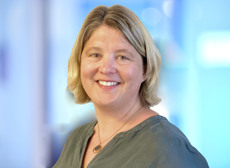 Frau Schmidt, Daniela