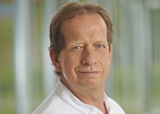 Herr Dr. med. Klapperich, Thomas