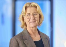 Frau Speckmann, Sandra